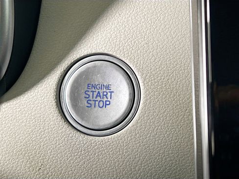 Used 2022 Hyundai Tucson SEL FWD image 24