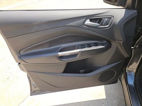 Used 2019 Ford Escape SE AWD/4WD image 15