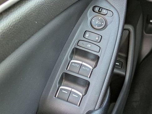 Used 2018 Honda Accord EX image 25