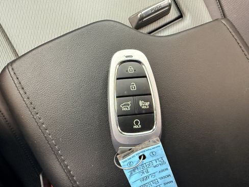 Used 2023 Hyundai Palisade SEL AWD/4WD image 12