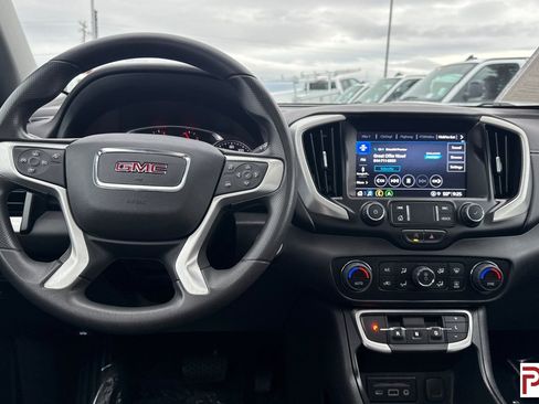 Certified 2024 GMC Terrain SLE w/ Driver Convenience Package image 16
