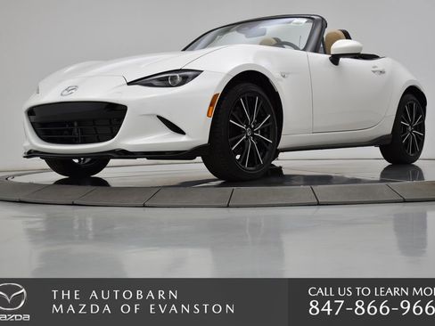 New 2025 MAZDA MX-5 Miata Grand Touring w/ Appearance Package image 14