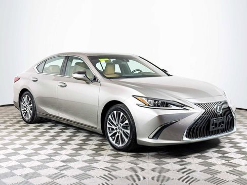 Used 2021 Lexus ES 350 w/ Premium Package FWD image 3