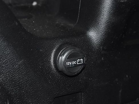 Used 2022 Jeep Wrangler Unlimited Sahara image 36