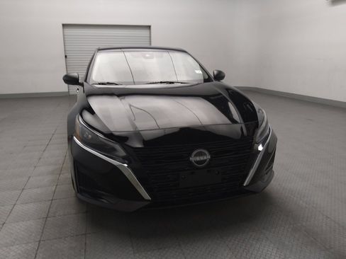 Used 2024 Nissan Altima 2.5 S FWD image 14