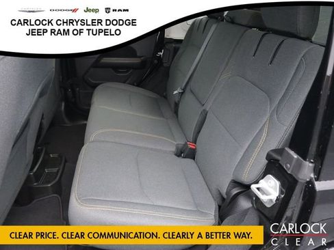 Used 2025 Jeep Wrangler Sahara AWD/4WD image 25