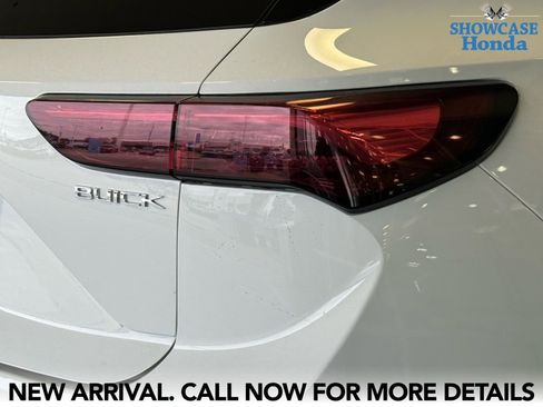 Used 2025 Buick Envision Preferred image 11