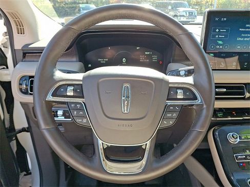 Used 2021 Lincoln Nautilus Reserve w/ Equipment Group 201A image 21