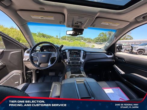 Used 2020 Chevrolet Suburban LT AWD/4WD image 32