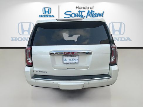 Used 2015 GMC Yukon Denali w/ Touring Package image 6