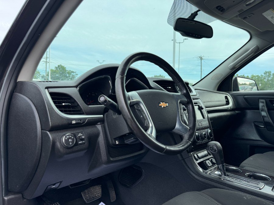 Used 2015 Chevrolet Traverse LT AWD/4WD image 14