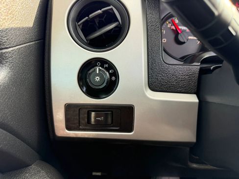 Used 2013 Ford F150 Raptor w/ Luxury Equipment Group image 31