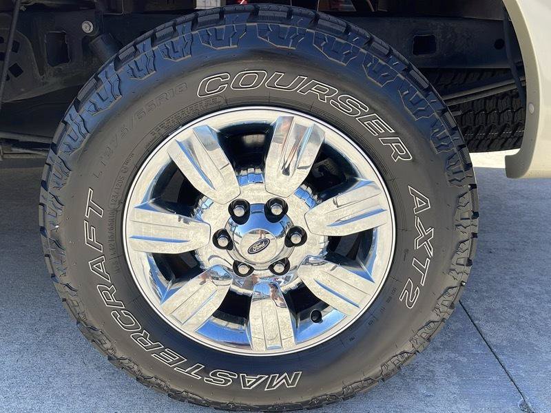 Used 2010 Ford F150 Lariat AWD/4WD image 17