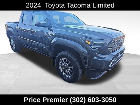 Used 2024 Toyota Tacoma Limited image 1