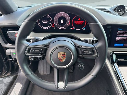 Certified 2024 Porsche Panamera RWD image 11