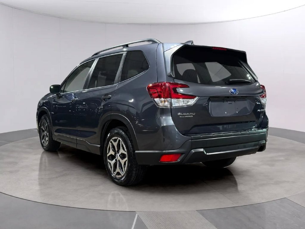 Used 2021 Subaru Forester Premium w/ Popular Package #1 AWD/4WD image 5