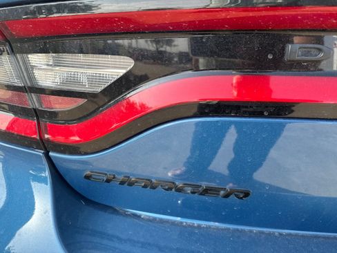 Used 2022 Dodge Charger SXT w/ Blacktop Package RWD image 15