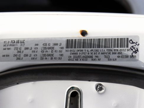 Used 2017 RAM 2500 Laramie w/ Sport Appearance Group image 46