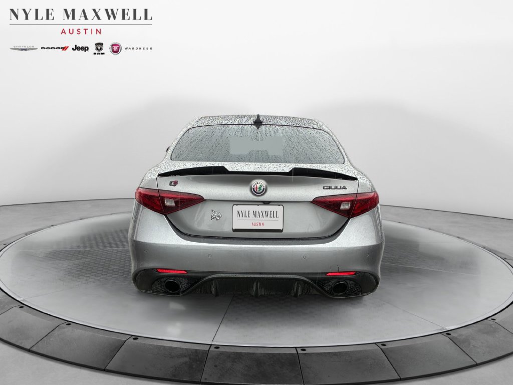 Used 2020 Alfa Romeo Giulia Ti Sport w/ Quick Order Package 22U Sport RWD image 15