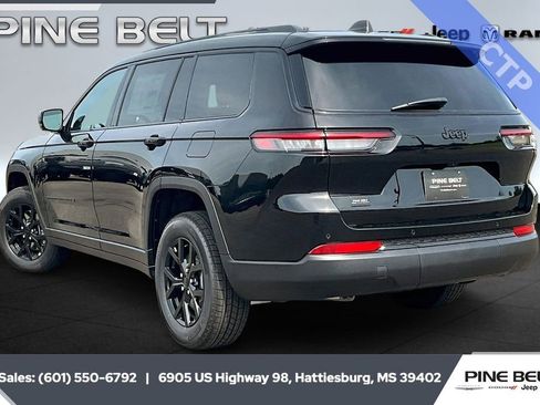 New 2025 Jeep Grand Cherokee L Altitude image 3