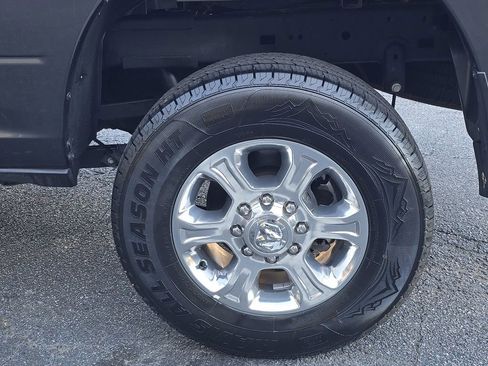 Used 2024 RAM 2500 Big Horn image 8