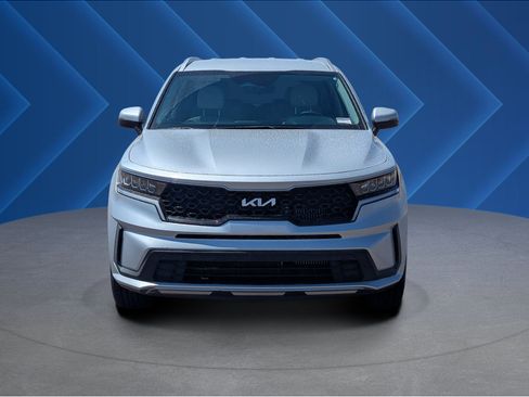Used 2022 Kia Sorento S FWD image 8
