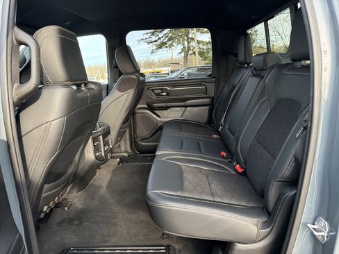 Used 2021 RAM 1500 Big Horn w/ Built-to-serve Edition image 11