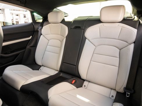 Certified 2022 Porsche Taycan 4S image 28