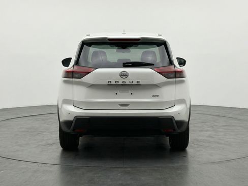Used 2025 Nissan Rogue SV AWD/4WD image 7