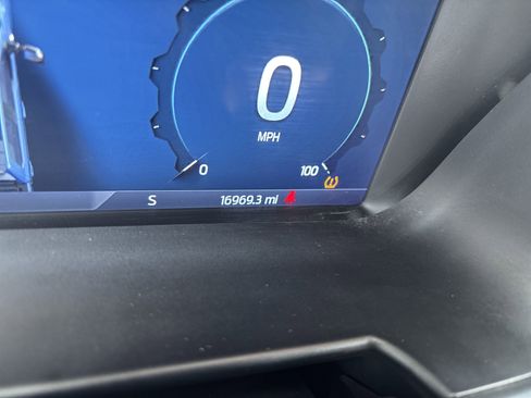 Used 2024 Ford F350 Lariat w/ Camper Package image 21