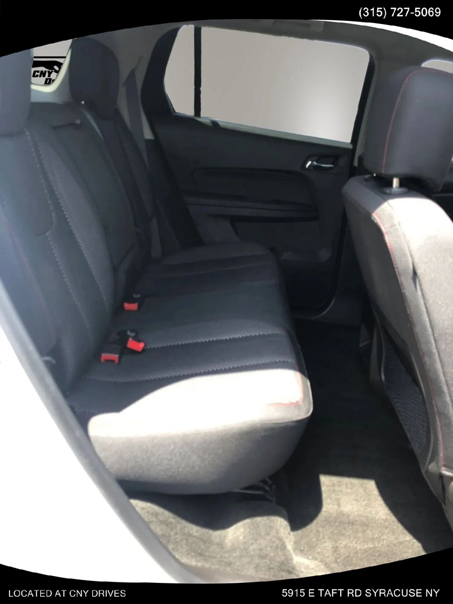 Used 2015 GMC Terrain SLE AWD/4WD image 17