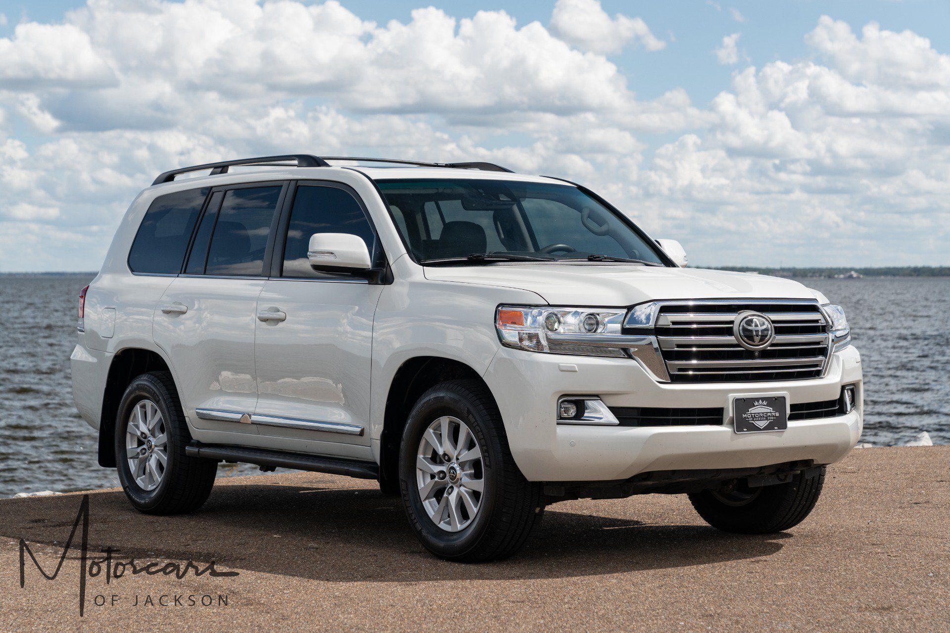 Used 2017 Toyota Land Cruiser AWD/4WD image 3