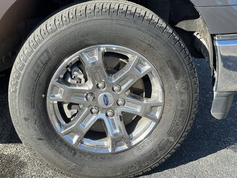 Used 2022 Ford F150 XLT w/ Equipment Group 302A High image 8