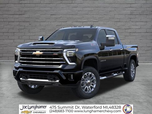 New 2026 Chevrolet Silverado 2500 LT w/ Z71 Chrome Sport Edition AWD/4WD image 6