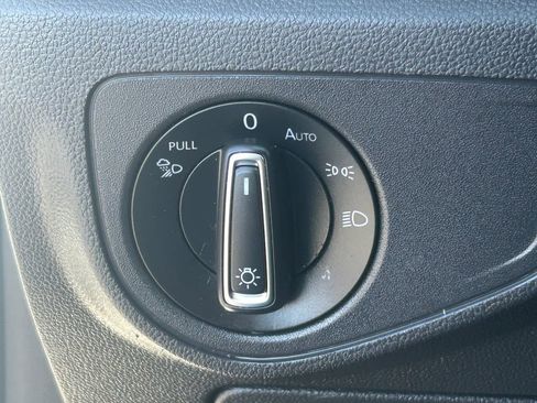 Used 2021 Volkswagen Atlas SEL AWD/4WD image 24