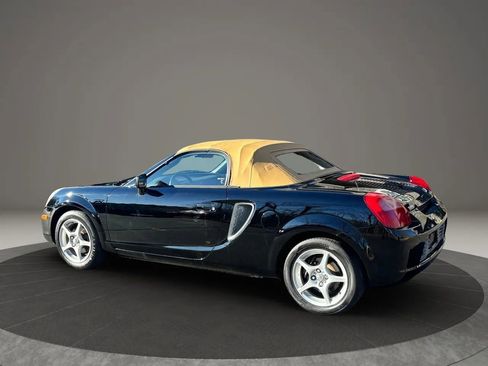 Used 2002 Toyota MR2 image 7