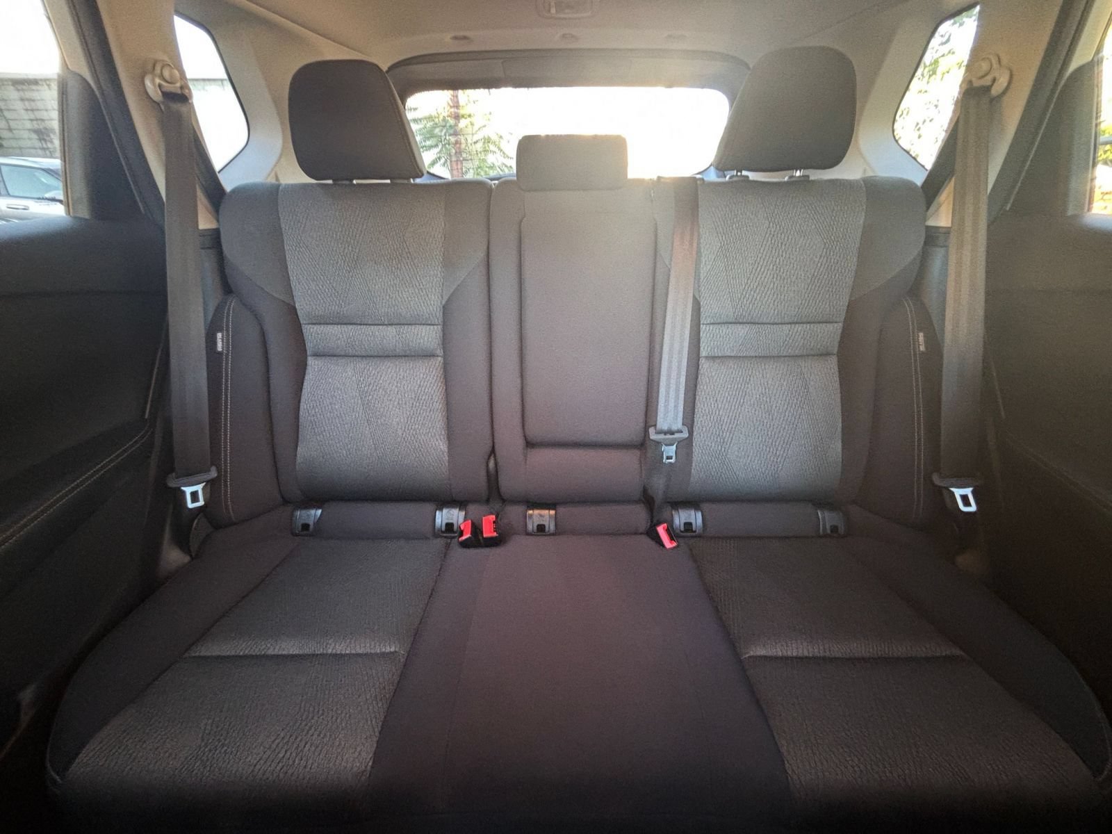 Used 2025 Nissan Rogue SV AWD/4WD image 37