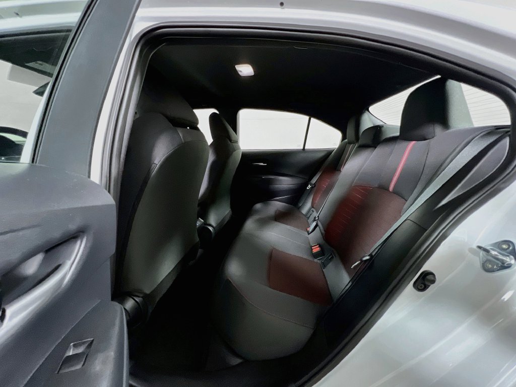 Used 2026 Toyota Corolla SE w/ SE Package FWD image 26