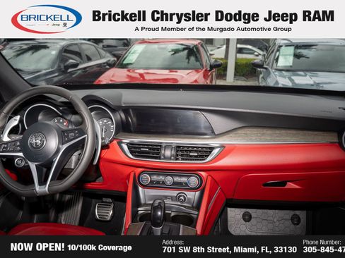 Used 2018 Alfa Romeo Stelvio Ti Sport image 21