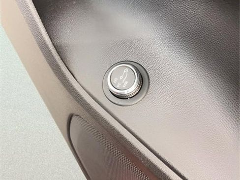 Used 2020 Chevrolet Blazer RS image 18