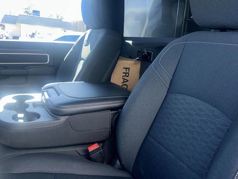 New 2026 RAM 5500 4x4 Regular Cab image 12