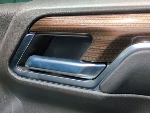 Used 2023 Chevrolet Silverado 1500 LT Trail Boss image 34