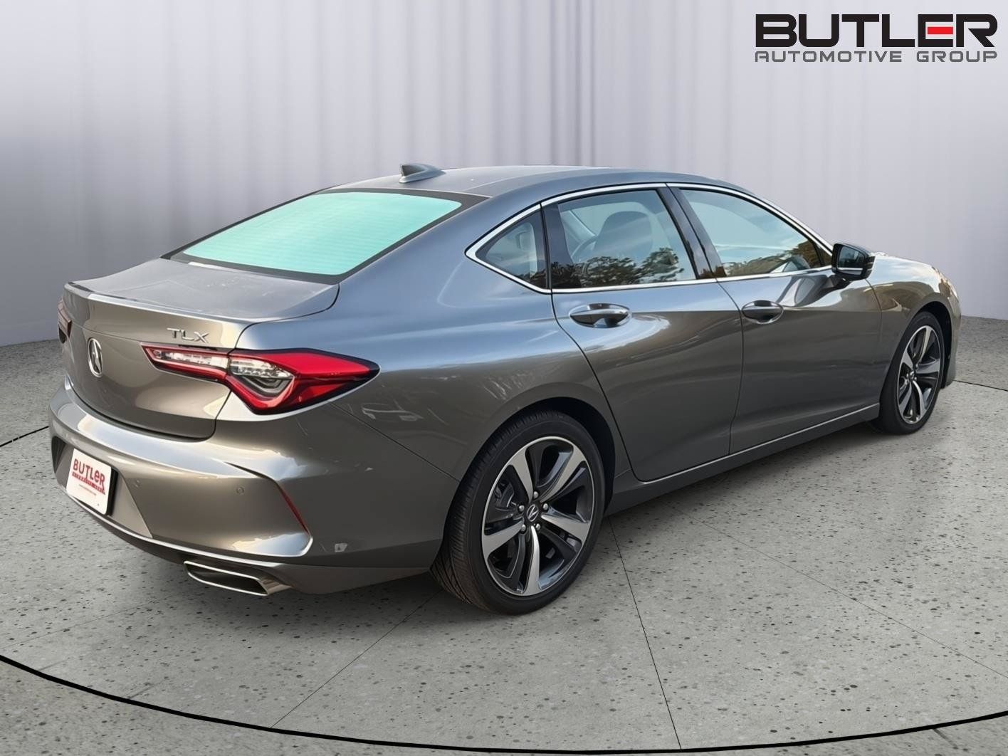 Used 2025 Acura TLX w/ Technology Package FWD image 6