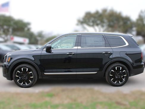 New 2025 Kia Telluride SX w/ SX Captain's Chair Package image 16