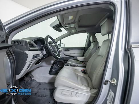 Used 2019 Honda Odyssey EX-L image 11