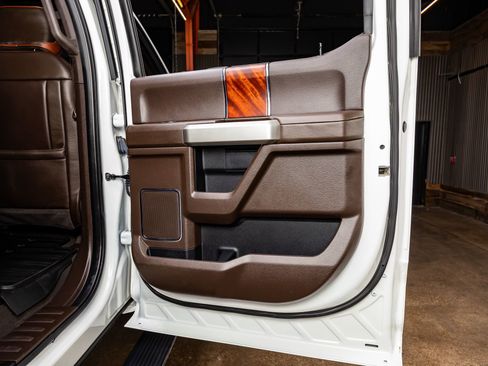 Used 2021 Ford F250 King Ranch w/ King Ranch Ultimate Package image 39