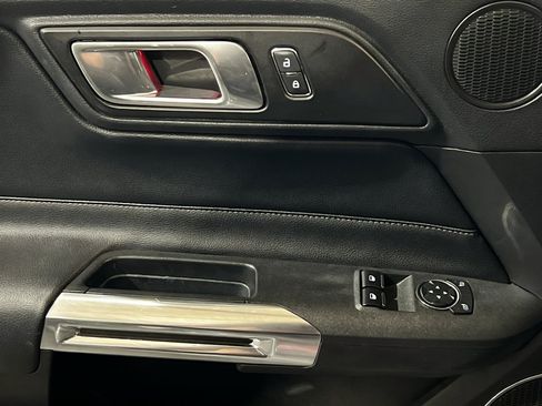 Used 2020 Ford Mustang Premium RWD image 13
