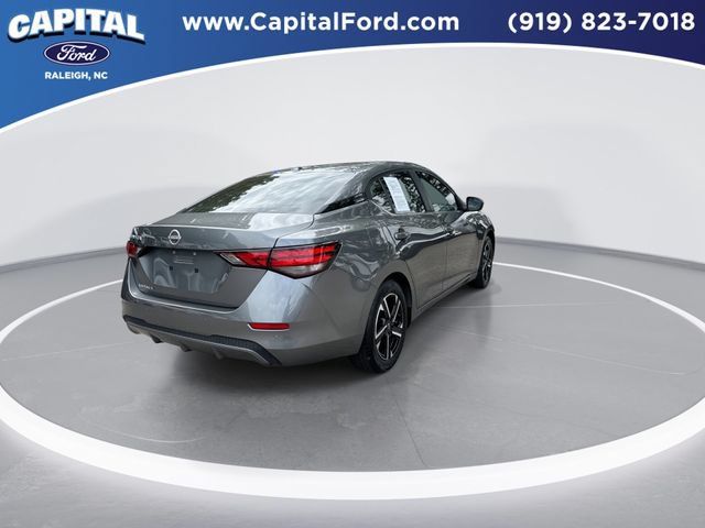 Used 2025 Nissan Sentra SV FWD image 8
