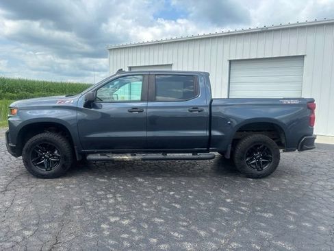 Used 2021 Chevrolet Silverado 1500 Custom Trail Boss AWD/4WD image 2