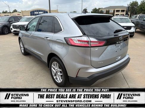 Used 2024 Ford Edge SEL AWD/4WD image 11